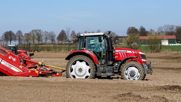 Banner - Massey Ferguson