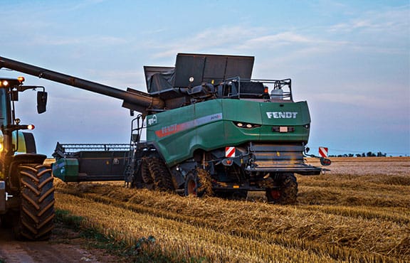 Stripe Image - Fendt Agri