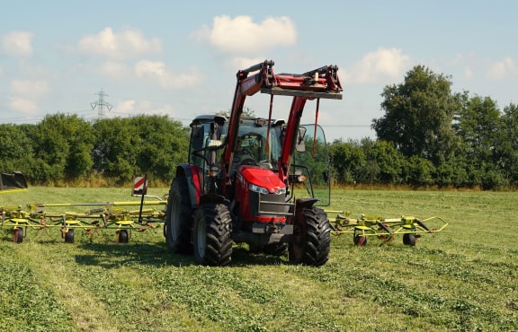 Stripe Image - Massey Ferguson