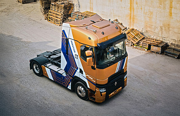 Stripe Image - Renault Trucks