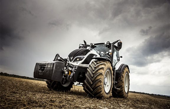 Stripe Image - Valtra Agri